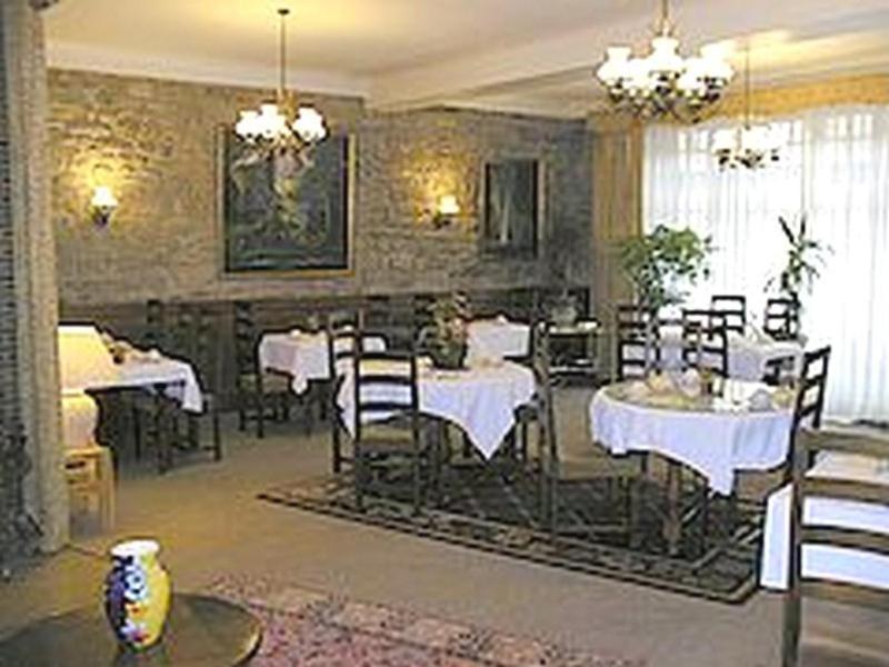 Hotel De Paris Poligny  Exterior photo
